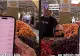 Influencer străin, impresionat de Piața Obor. Ce crede despre produsele românești și depre prețul acestora