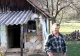 Satul din România care a mai rămas cu un singur locuitor. Restul caselor au fost cumpărate de un om de afaceri care vrea să facă o stațiune turistică