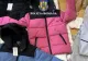 Descinderi de amploare la escrocii din vestul ţării: Sute de kilograme de haine şi încălţăminte confiscate, două persoane reţinute
