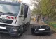 Bolid de lux înghițit de o groapă, pe o stradă din apropierea unei grădinițe din București, după ce asfaltul s-a surpat. Ce spune Primăria - VIDEO