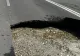 Trafic rutier deviat, între Năvodari şi Lumina, după ce o porţiune din drum s-a surpat - VIDEO