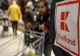 Alertă alimentară: Somon și creveți cu probleme la toate magazinele Kaufland din țară. Conțin o bacterie foarte periculoasă