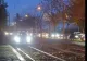 Un șofer inconștient a încercat să fenteze traficul din Capitală mergând pe linia de tramvai! Imagini halucinante VIDEO