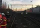 Sfârșit CUMPLIT pentru un șofer. Mașina sa a fost lovită în plin de un tren cu pasageri