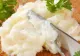 De ce TREBUIE să consumi untură de porc. Beneficiile acestui aliment de bază al străbunilor noștri