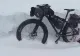 Biciclist oprit de salvamontiști, la cota 1800 din Bucegi, în viscol extrem. Caz șocant chiar și pentru oamenii muntelui - VIDEO