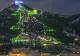 Cel mai mare brad de Crăciun din lume, pe care nimeni nu l-a depășit. Se întinde pe un munte întreg