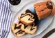Chec marmorat cu ciocolată albă și neagră, delicios și spectaculos. Cum să faci textura moale și ușor umedă - REȚETĂ