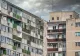 Românii sunt INVENTIVI. Incredibil ce și-a făcut un român fără să-i pese de părerea celorlați: un trecător i-a fotografiat balconul