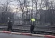 Incident hilar. Un bețiv s-a speriat și a căzut pe șinele trenului, după ce mecanicul de locomotivă l-a claxonat
