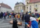 Protest cu coșciugul în fața primăriei Sibiu: "Iohannis a omorât democrația!"
