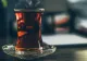 Ceaiul care stimulează capacitatea de concentrare. În unele zone de pe glob oamenii îl consumă zilnic. Ce alte beneficii are?