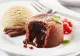 Lava cake cu ciocolată și unt de arahide, mai gustoasă și mai consistentă