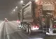 Coliziune între un autocar și un utilaj de deszăpezire pe autostrada A7. Traficul a fost întrerupt