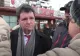 Nicușor Dan - „luat în primire” - la Iași: „Mă, tu ești cu curcubeul?” VIDEO