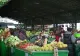 Agricultorii români muncesc foarte mult pentru produsele pe care le vând în piețe pe prețuri de nimic VIDEO