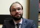Avocatul de divorțuri care-l contestă pe Călin Georgescu, autor al unei lucrări despre schimbarea de sex