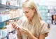 Produsele cosmetice de care dermatologii se feresc, chiar dacă reclamele le laudă ca fiind elixirul frumuseții