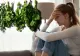 Cum scapi de astenia de primăvară. Plantele aromatice care te ajută să spui adio stărilor anxioase