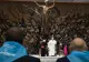 Șarpele de la Vatican. Iluzia optică înspăimântătoare pe care unii o văd în spatele Papei- FOTO