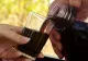 Crimă șocantă în județul Covasna. Un bărbat a fost ucis de propriul fiu pentru că i-a cerut un pahar de vin 