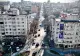 Un român ar putea primi DAUNE MORALE pentru că o  reclamă luminoasă i-a afectat integritatea fizică și psihică