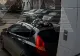 VIDEO. Momentul în care o bătrână de 80 de ani cade de la etajul 6 pe capota unei mașini și nu pățește nimic. Femeia s-a ridicat și s-a întors în apartament