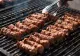 Rețeta de mici ca la Dedulești, Dealul Negru. Doar această combinație de ingrediente îi va da un gust desăvârșit