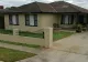 Vacanță transformată în coșmar: o familie și-a găsit casa ocupată de un străin la întoarcere