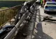 Grav accident pe DN17: un bărbat a rupt un parapet de protecție după ce a pierdut controlul mașinii