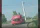 Scene șocante! Copil transportat în portbagajul plin cu lemne