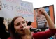 Protest în fața Guvernului. Se cer măsuri pentru siguranța femeilor