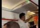Incident la bordul unei aeronave EasyJet: un bărbat a fost arestat după ce a strigat „Moarte lui Trump” și a pretins că are o bombă
