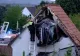 Accident terifiant în Germania: 6 răniți după ce o mașină s-a înfipt în acoperișul unui garaj. Un copil care sărea în trambulina din curte a fost lovit din plin