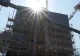  Drama muncitorilor români din Germania: nu și-au primit salariile, la doi ani după ce au construit un spital. Oamenii sunt disperați