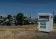 O femeie și-a pierdut viața după ce a rămas blocată într-un container de donații cu haine și încălțări