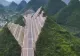 Video. Chinezii s-au apucat să „radă” munții, la propriu, pentru a construi o autostradă spectaculoasă