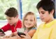 Elevii, fără telefoane mobile la ore! Se renunță și la învățatul „pe de rost”: reformă surprinzătoare în Educație, în Bulgaria
