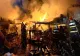 Incendiu de proporții într-o locuință din județul Botoșani. Flăcările amenință alte două case