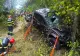 Tragedie pe DN 73, după nuntă: un bărbat a murit după ce a căzut cu mașina într-o râpă