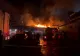 Depozit cuprins de INCENDIU în Sectorul 2 al Capitalei: 7.000 mp, afectați. Un pompier, intoxicat cu fum - intervenția continuă și astăzi