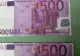 Doi tineri, prinși după ce au înșelat un bărbat cu bancnote de 500 de euro false