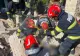 Intervenție contracronometru a pompierilor din Câmpina. Doi oameni au fost prinși sub un zid care s-a prăbușit - FOTO/VIDEO