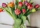 Ce trebuie să pui în apa din vază pentru a menține florile proaspete mai mult timp