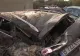  Explozia din Rahova. Oamenii privesc neputincioși spre ruinele locuințelor și spre mașinile avariate VIDEO