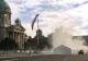 Focuri de armă în fața Parlamentului Serbiei. Atacatorul a țintit tabăra pro-Vucic, corturile taberei au fost incendiate