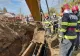 Cursă cotracronometru: doi muncitori, prinși sub un mal de pământ, în timp ce săpau un șanț. Incident dramatic în Prahova