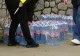 Bătaie de joc în Prahova: oamenii primesc, în continuare, apă cu porția VIDEO