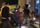 Bătaie la Sibiu! Scandalagii au înconjurat mașina și au distrus tot