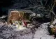 Sfârșit tragic la final de an pentru doi bărbaţi, după ce autoutilitara cu care circulau pe un drum forestier s-a răsturnat într-o râpă